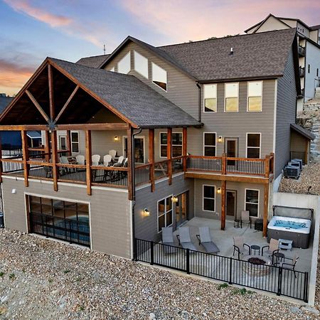 Chateau On The Cove Branson Esterno foto