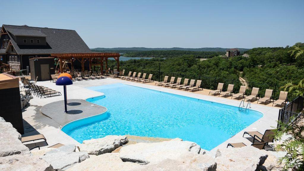 Chateau On The Cove Branson Esterno foto