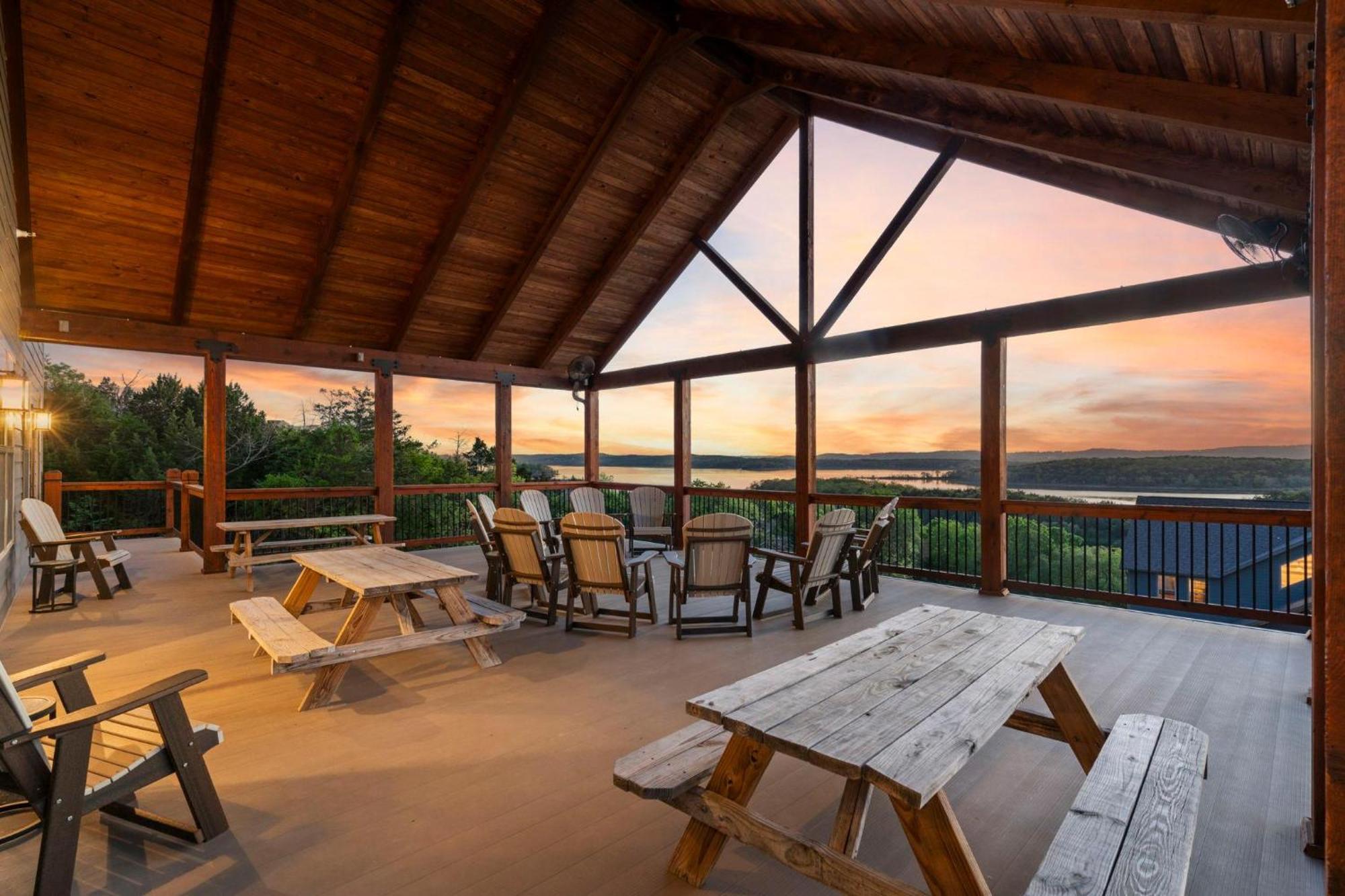 Chateau On The Cove Branson Esterno foto