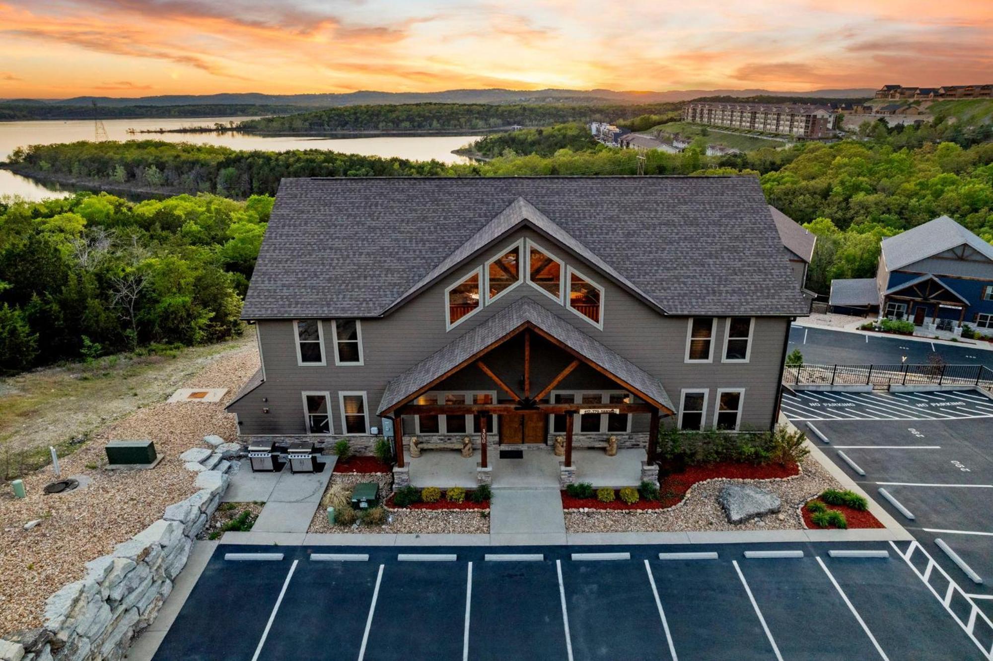Chateau On The Cove Branson Esterno foto